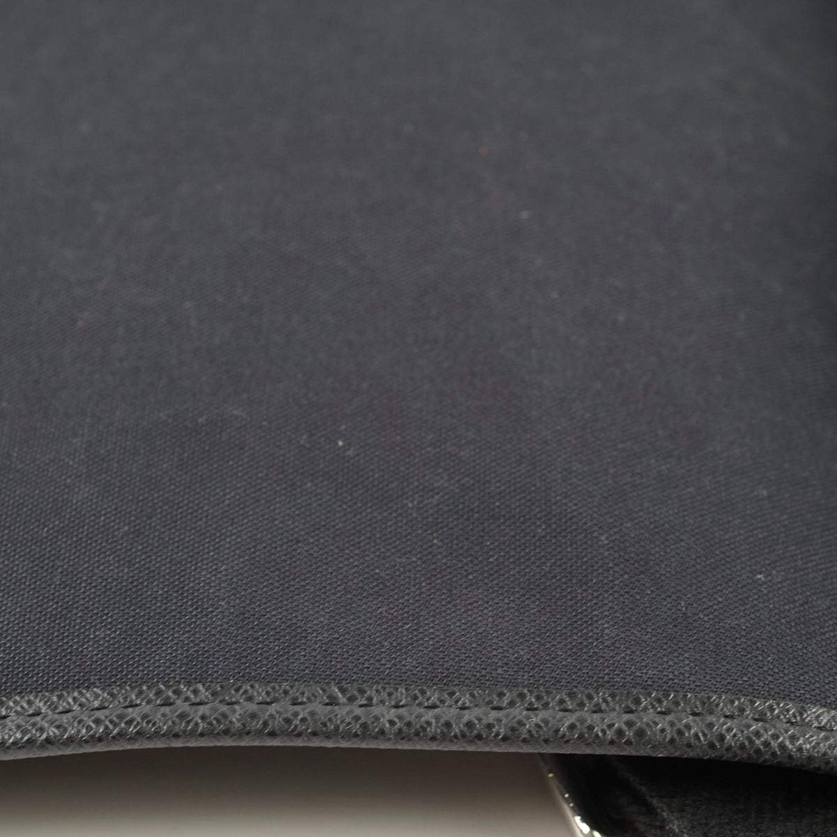 Louis Vuitton Mens Messenger Bag - photo 7