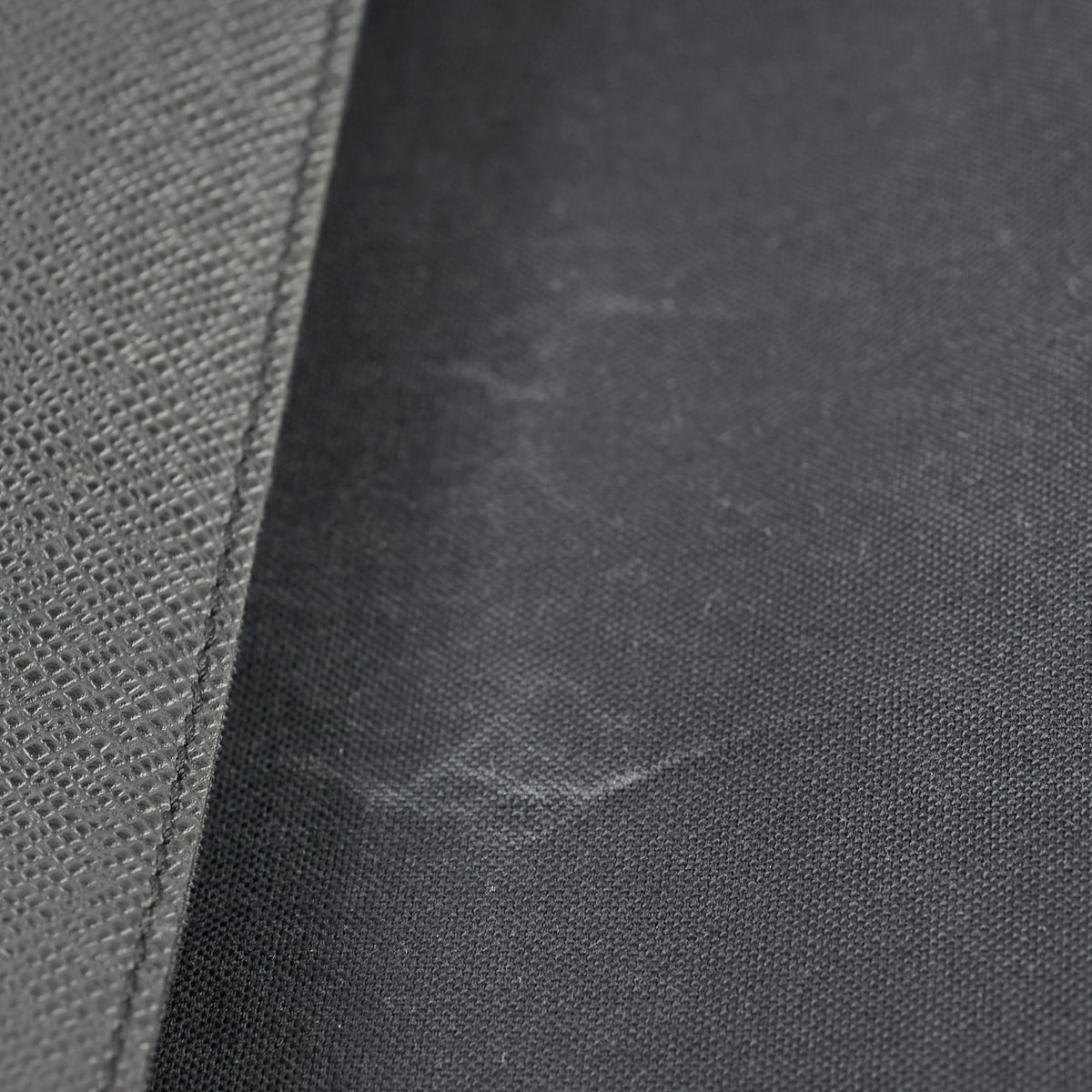 Louis Vuitton Mens Messenger Bag - photo 3