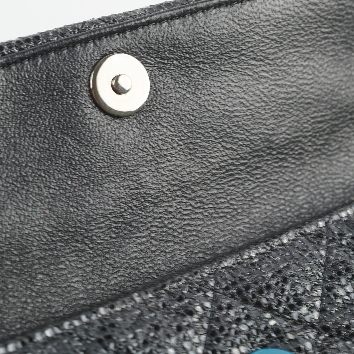 Chanel Glitter Crossbody Bag Black - photo 7
