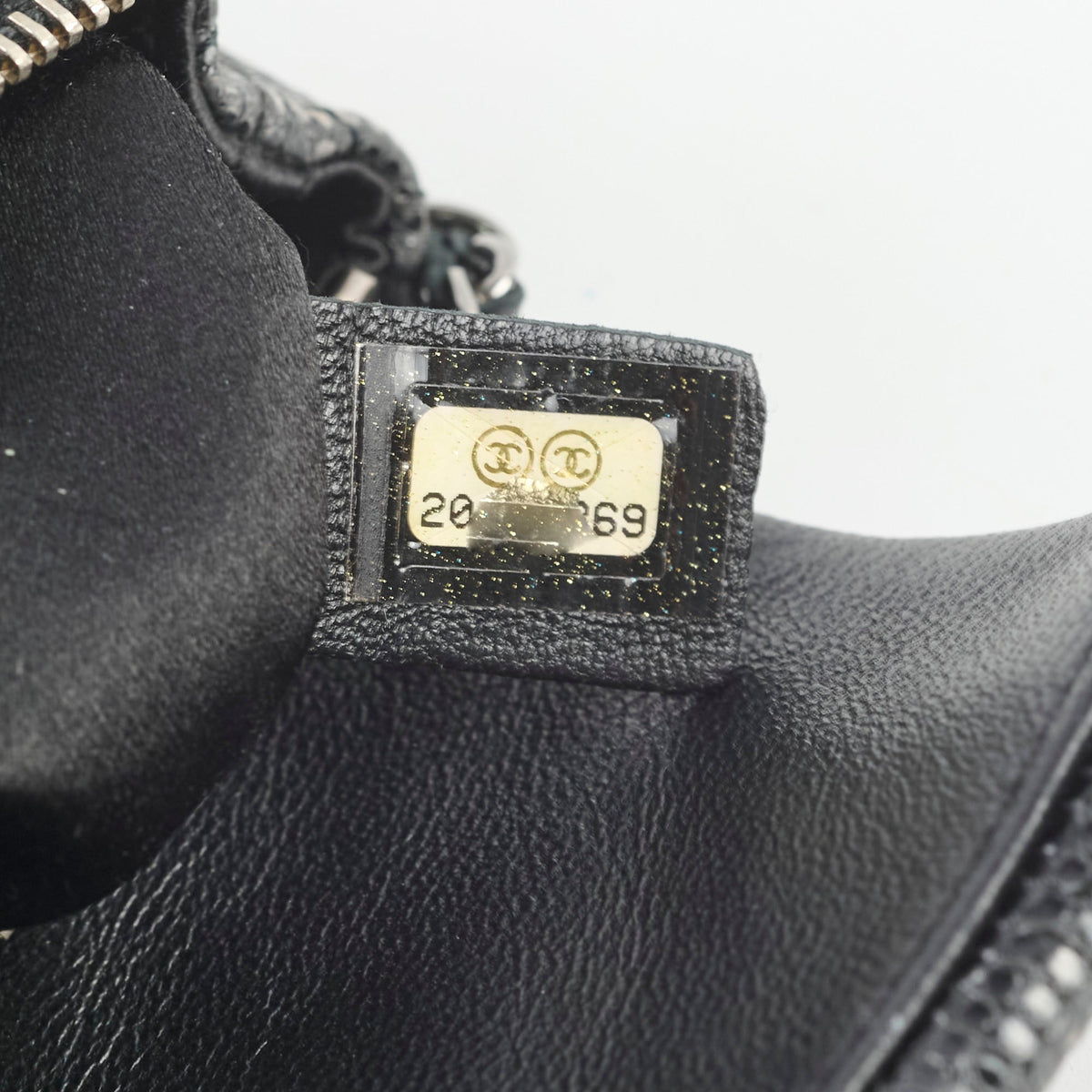 Chanel Glitter Crossbody Bag Black - photo 4
