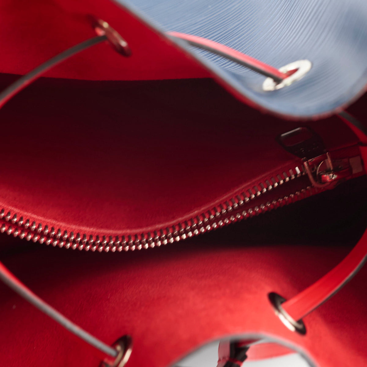 Louis Vuitton Neo Noe Epi Leather Navy/ Red - photo 10