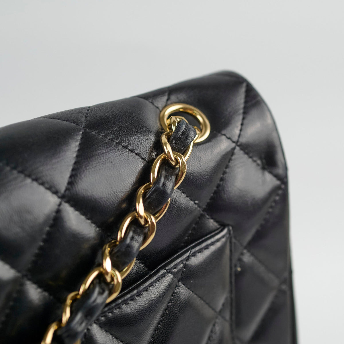 Chanel Single Flap Maxi Black Lambskin - photo 7