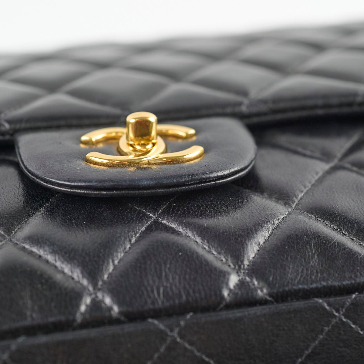 Chanel Single Flap Maxi Black Lambskin - photo 18