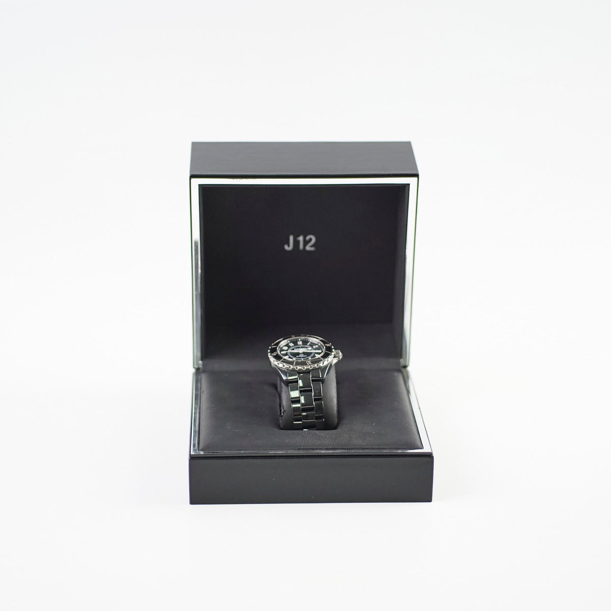 Chanel J12 Black Ceramic Watch - photo 2