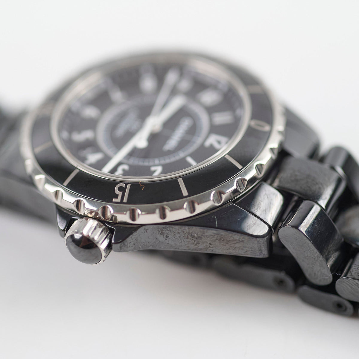 Chanel J12 Black Ceramic Watch - photo 8