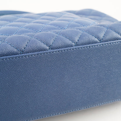 Chanel Coco Handle Medium Caviar Blue - photo 13