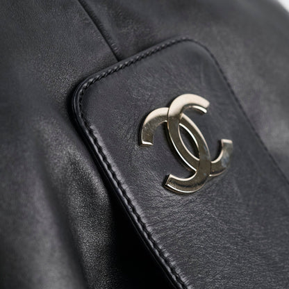 Chanel Diamond Stitched Expandable Leather Zip Tote Blacke - photo 17