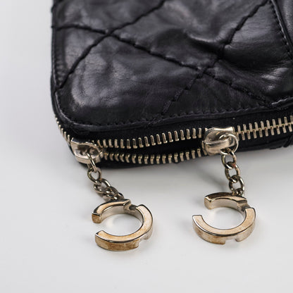 Chanel Diamond Stitched Expandable Leather Zip Tote Blacke - photo 21