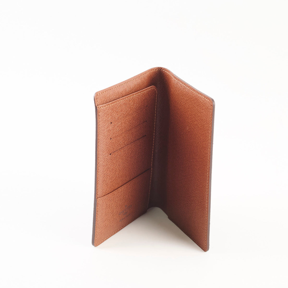 Louis Vuitton Passport Holder Monogram - photo 3