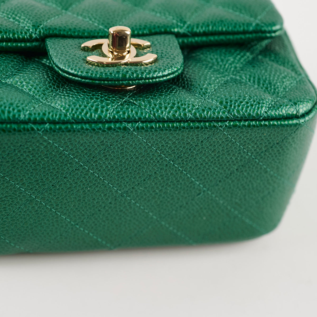 Chanel Mini Square Caviar 18S Iridescent Green - photo 14