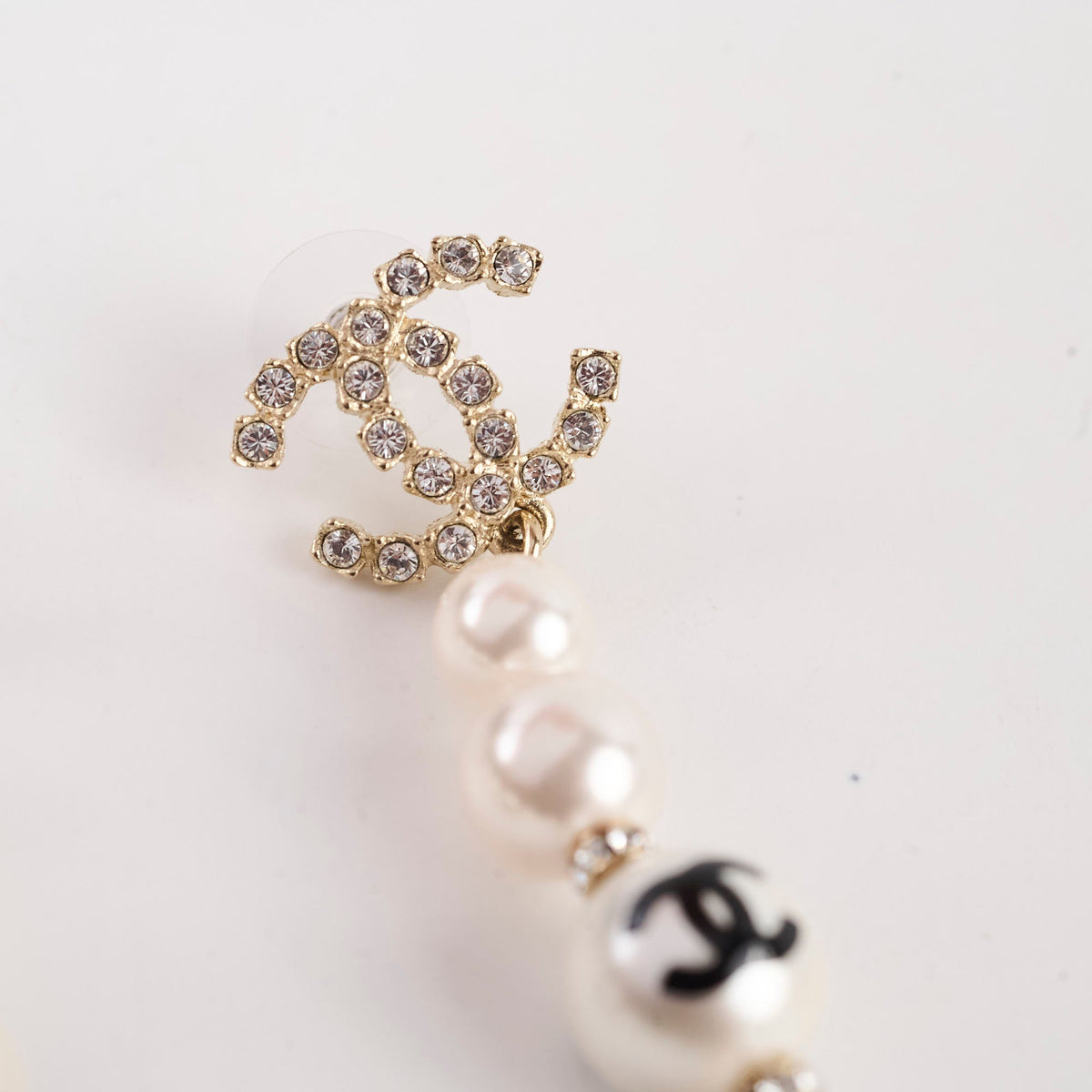 Chanel Pearl/Crystal Long Earring - photo 4
