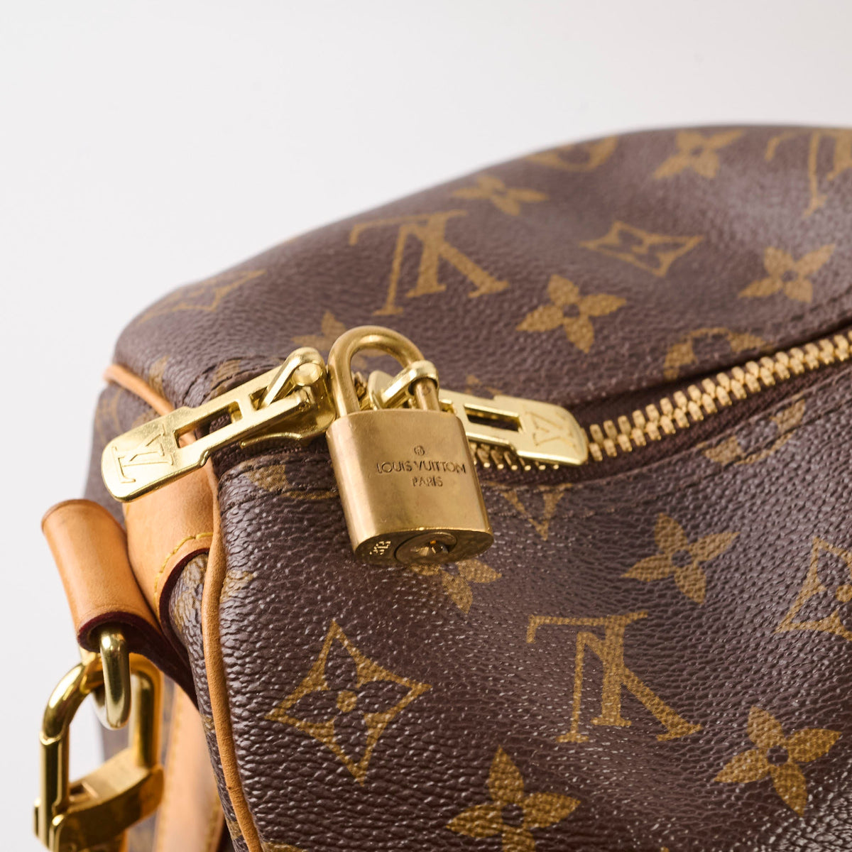 Louis Vuitton Keepall Bandoulière 50 Monogram - photo 11