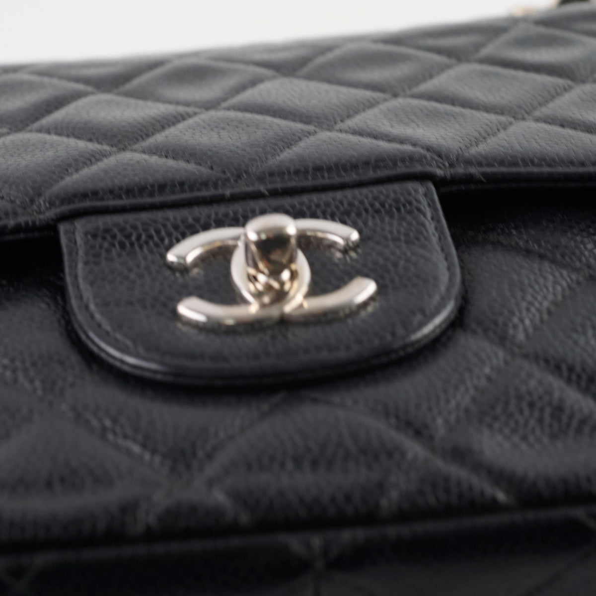 Chanel Caviar Jumbo Classic Flap Black - photo 19