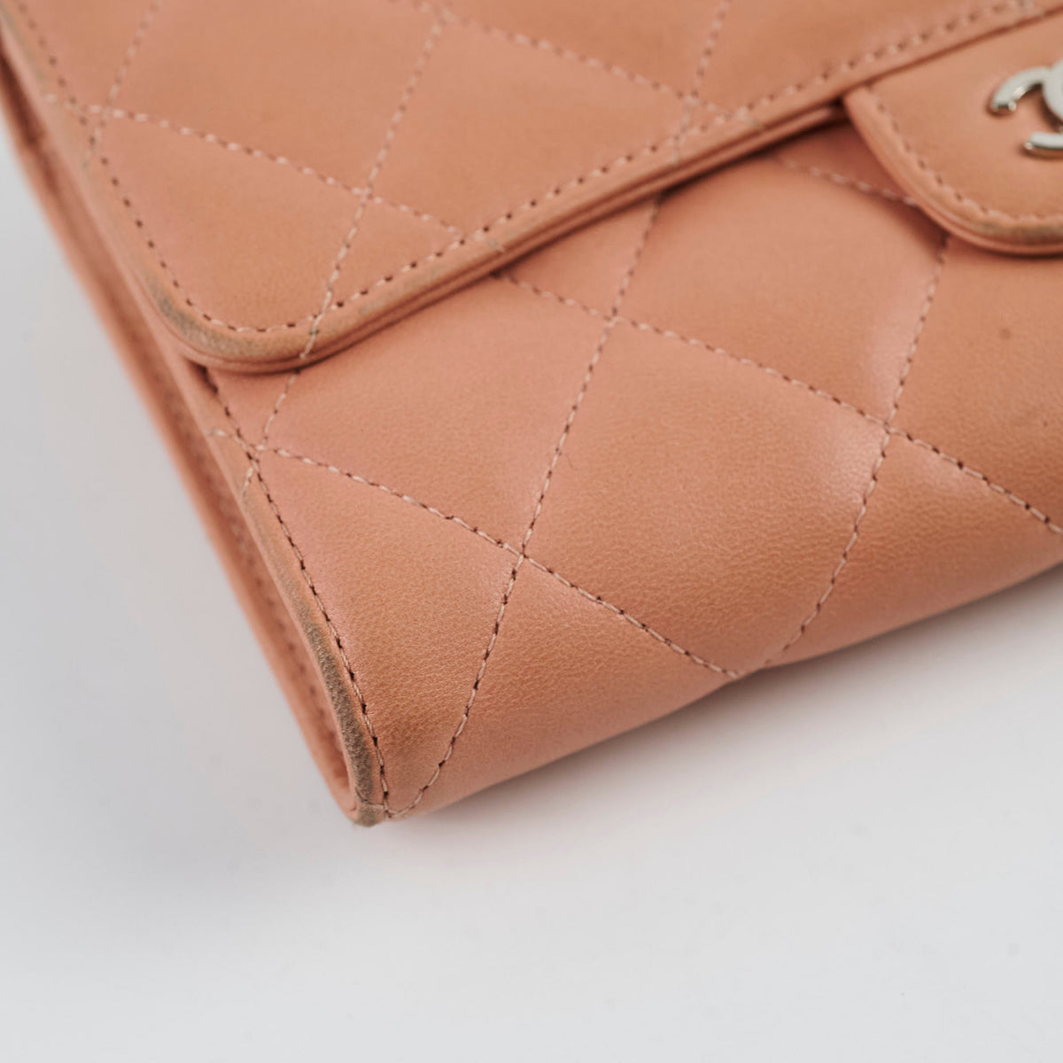 Chanel Lambskin Long Wallet Peach - photo 13