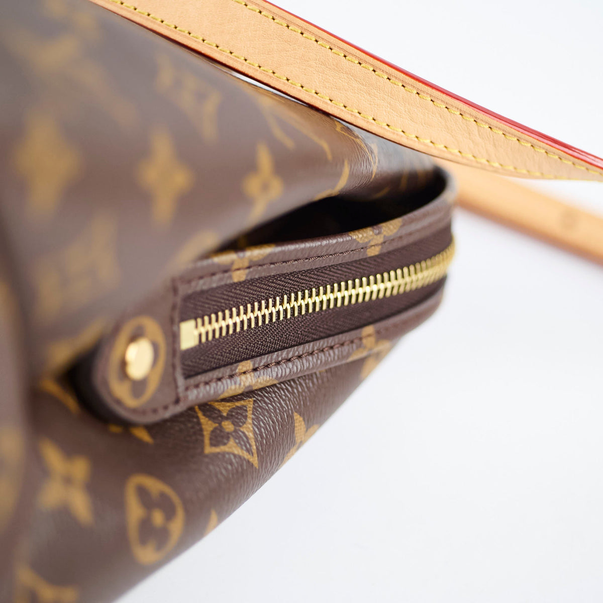 Louis Vuitton Grand Palais Monogram - photo 9