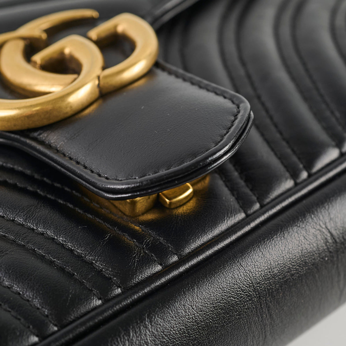 Gucci Marmont Flap Medium Black - photo 12