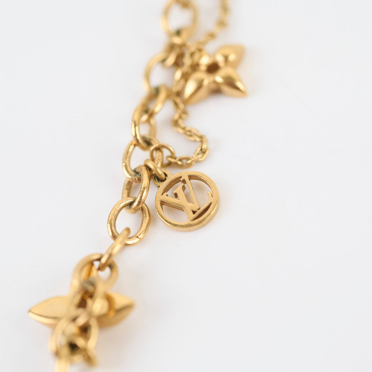 Louis Vuitton Blooming Supple Necklace - photo 9