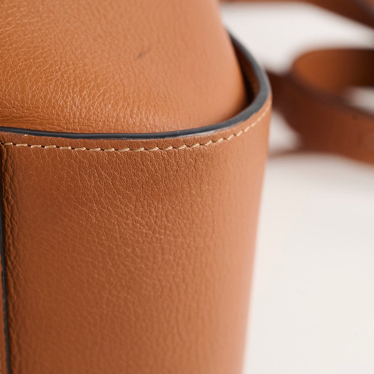 Loewe Small Hammock Brown - photo 17