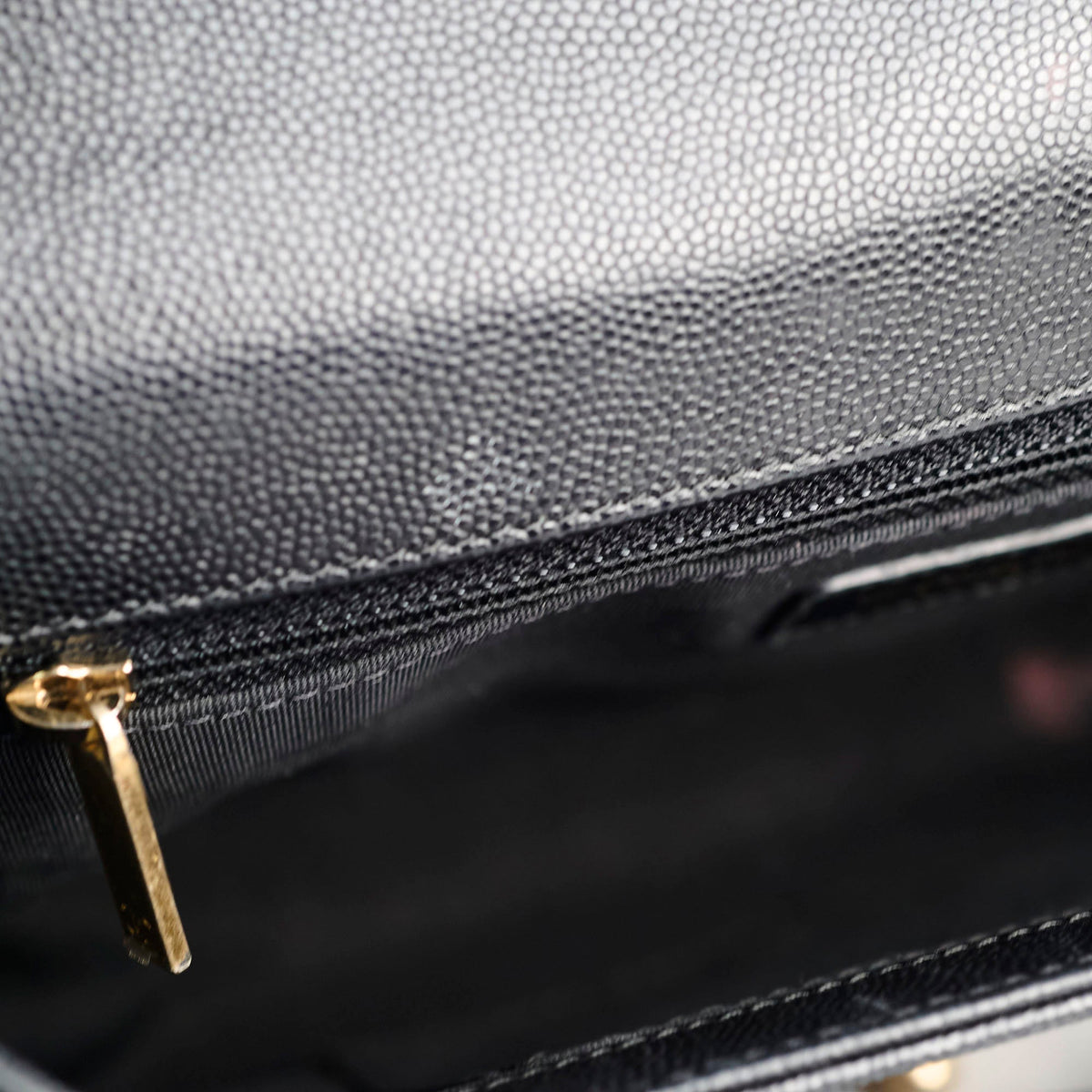 Chanel New Medium Boy Bag Black - photo 13