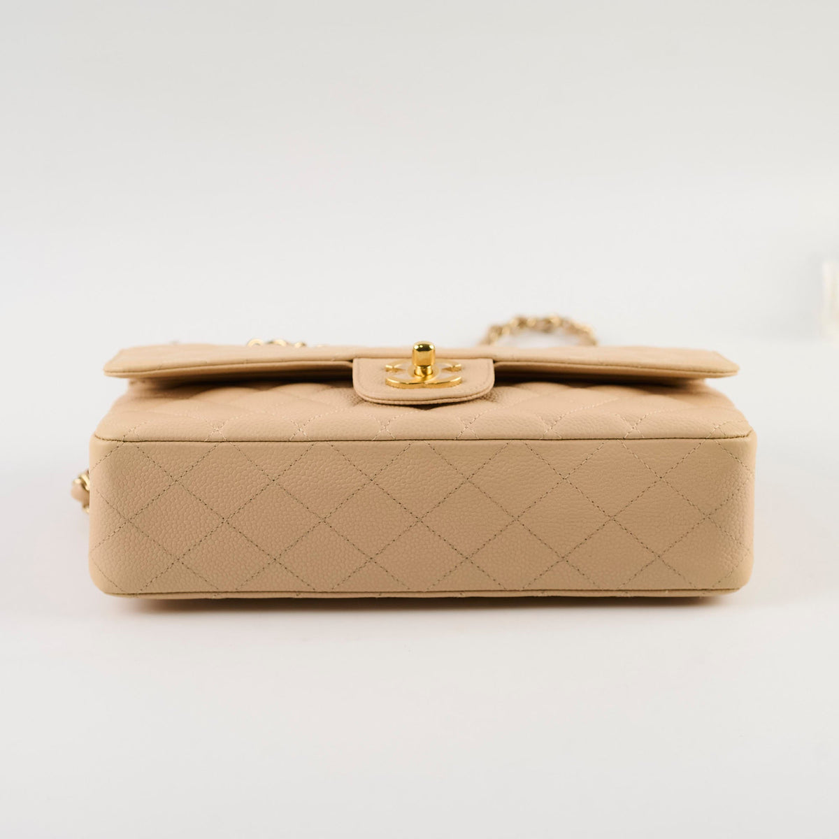 Chanel Medium/Large Caviar Double Classic Flap Beige - photo 4