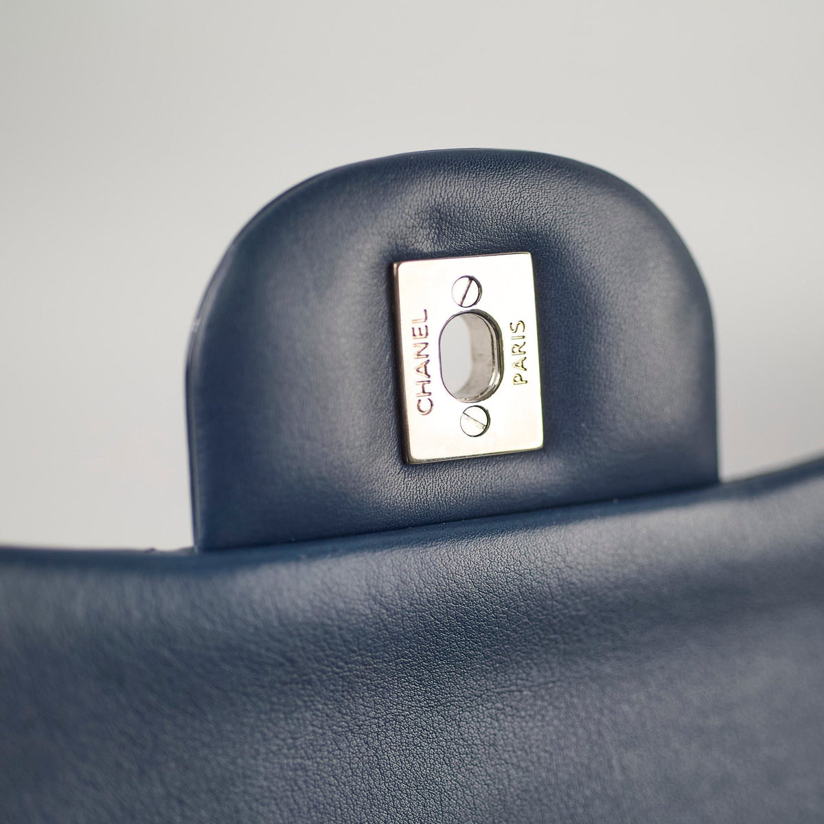 Chanel Jumbo Classic Double Flap Patent Dark Blue - photo 6