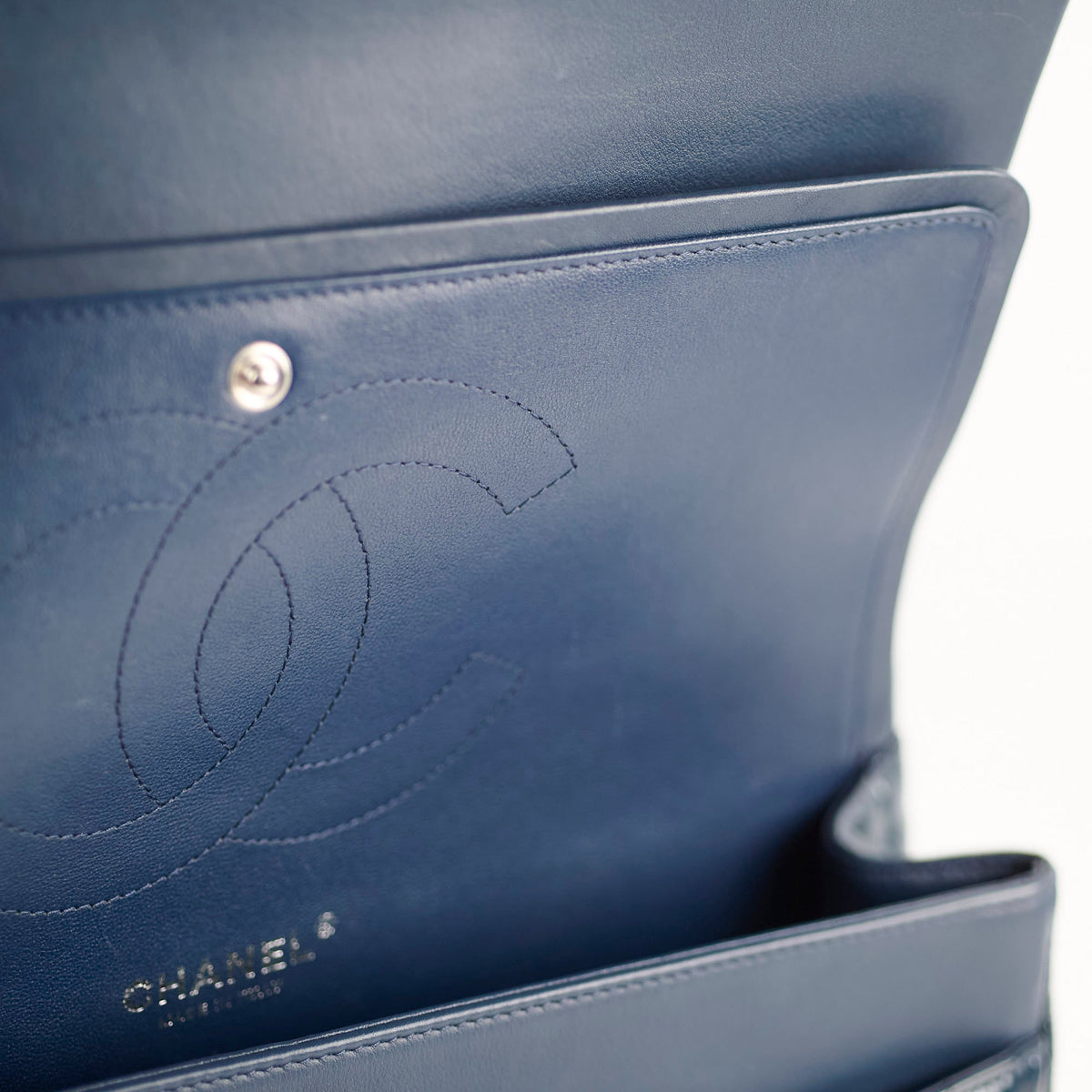 Chanel Jumbo Classic Double Flap Patent Dark Blue - photo 10