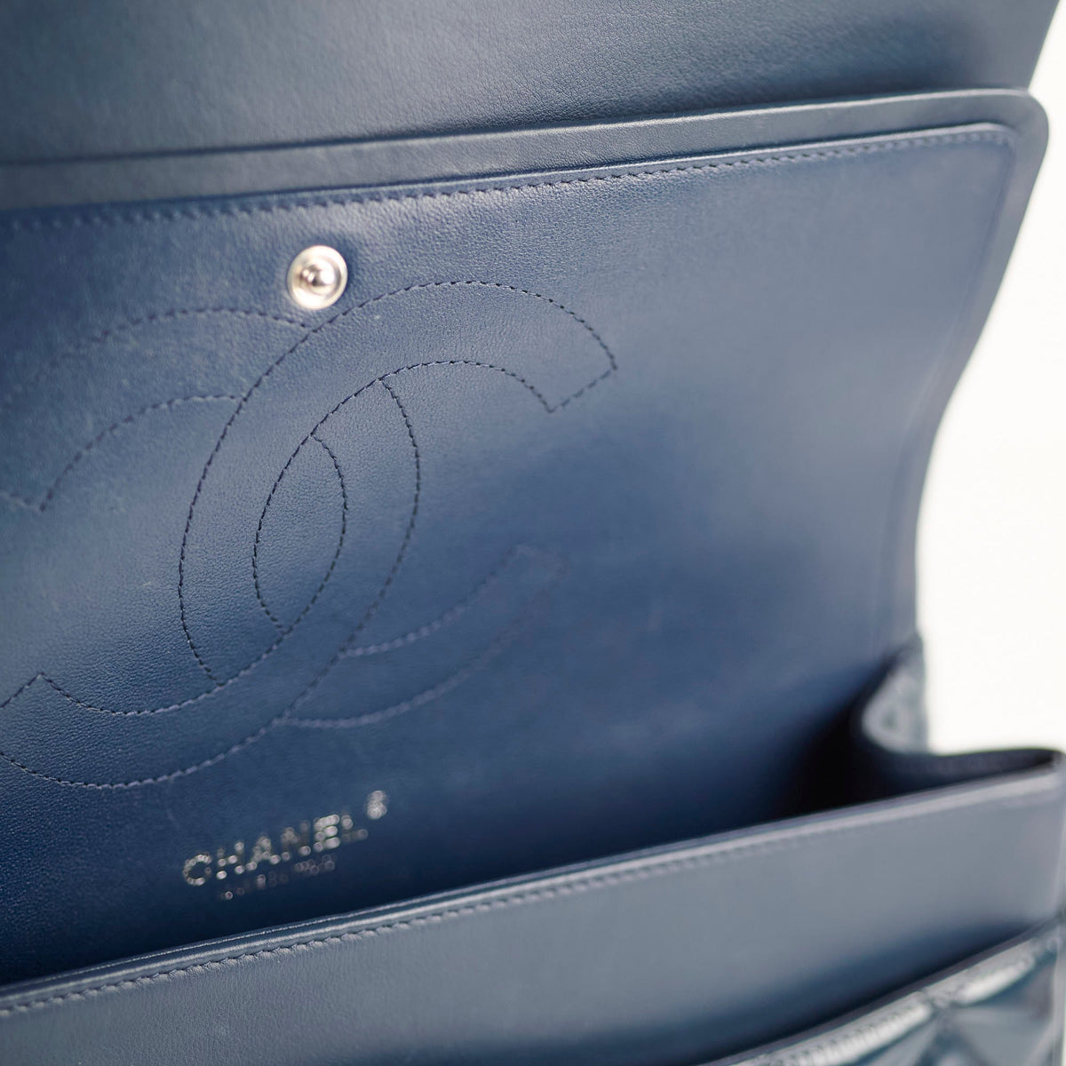 Chanel Jumbo Classic Double Flap Patent Dark Blue - photo 11