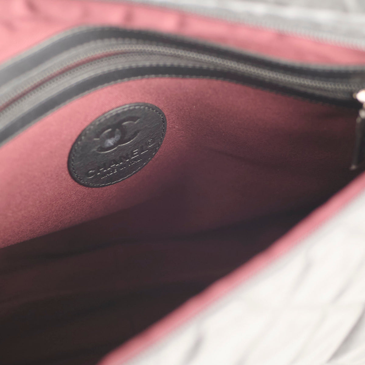 Chanel Coco Cocoon Nylon Expandable Bag Black - photo 4