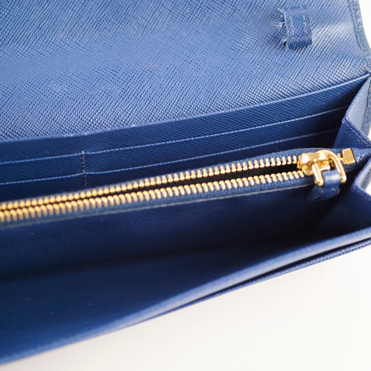 Prada Woc Saffiano Wallet Blue - photo 9