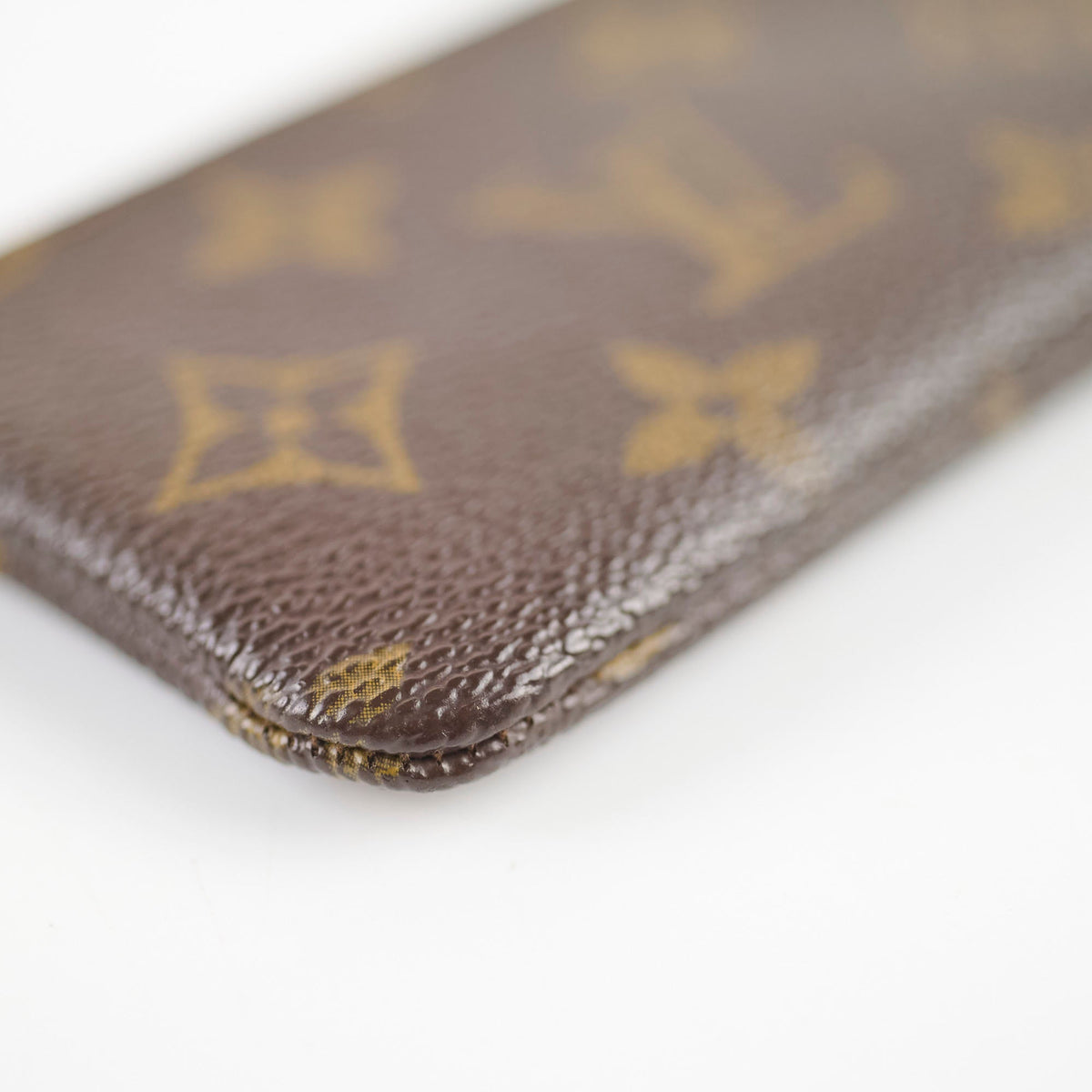 Louis Vuitton Key Pouch Cles Monogram - photo 5