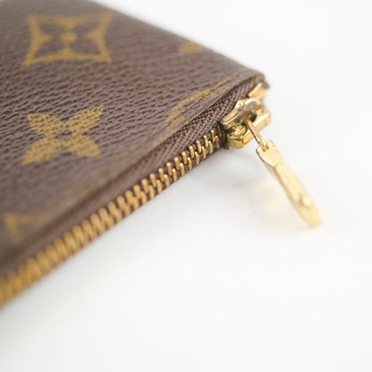 Louis Vuitton Key Pouch Cles Monogram - photo 8