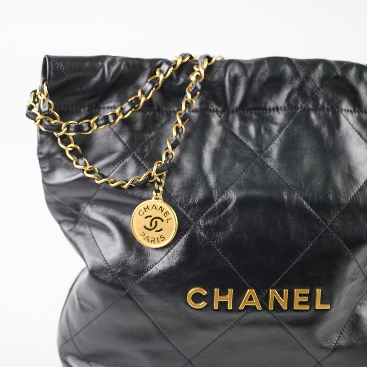 Chanel 22 Small Handbag Black - photo 4