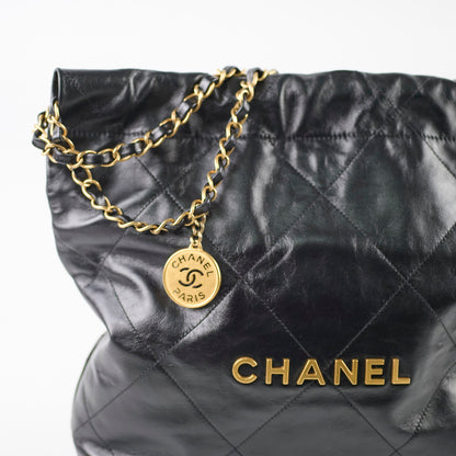 Chanel 22 Small Handbag Black - photo 4