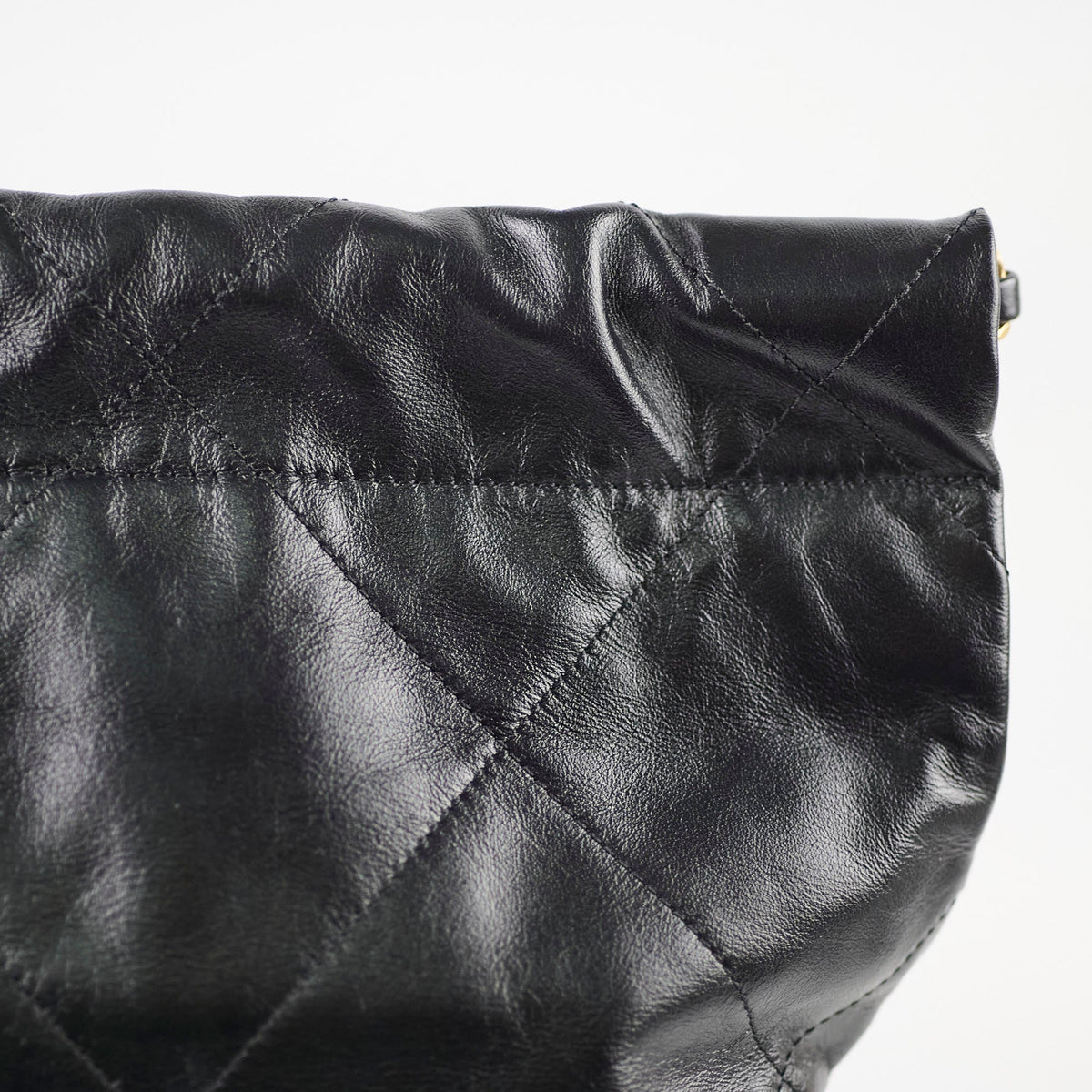 Chanel 22 Small Handbag Black - photo 7