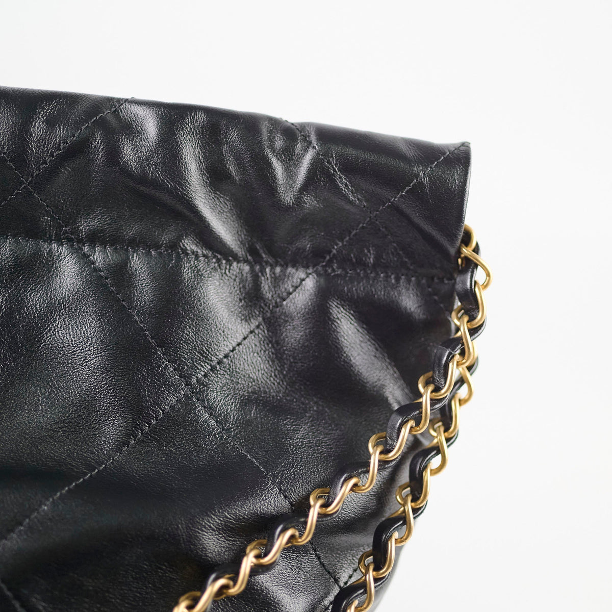 Chanel 22 Small Handbag Black - photo 9