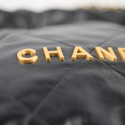 Chanel 22 Small Handbag Black - photo 18