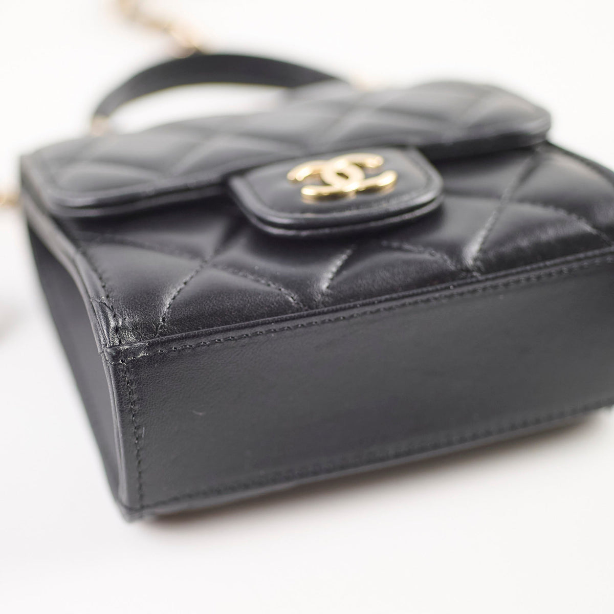 Chanel CC Top Handle Clutch With Chain Black GHW - photo 9