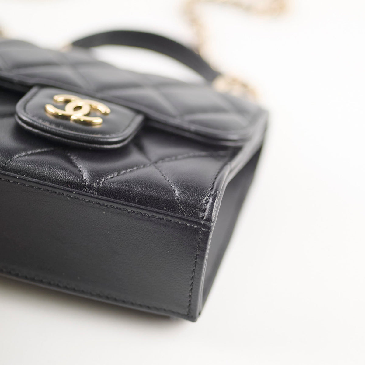 Chanel CC Top Handle Clutch With Chain Black GHW - photo 10