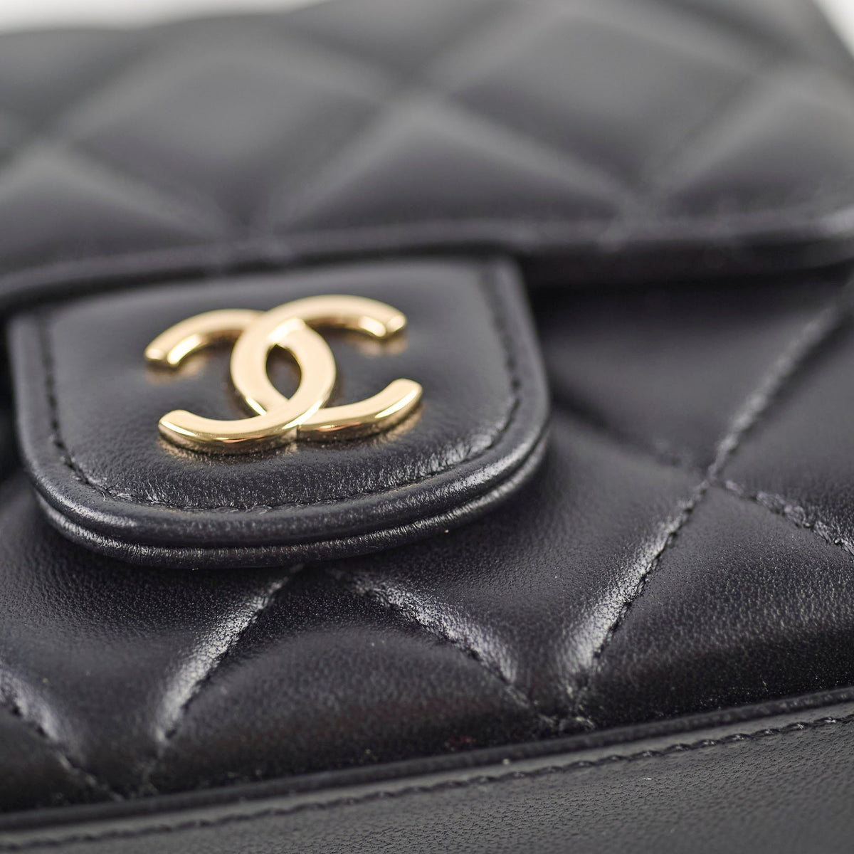 Chanel CC Top Handle Clutch With Chain Black GHW - photo 11
