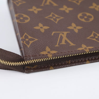 Louis Vuitton Toiletry Set 26, 19, 15 Monogram - photo 8