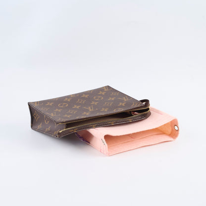 Louis Vuitton Toiletry Set 26, 19, 15 Monogram - photo 3