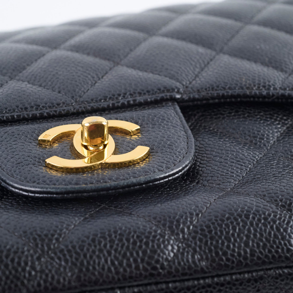 Chanel Jumbo Classic Double Flap - 11 Series - photo 20