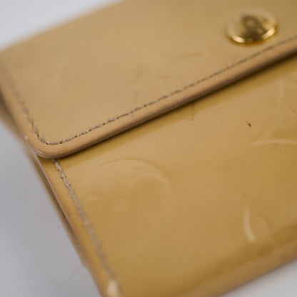 Louis Vuitton Vernis Compact Wallet Gold - photo 9