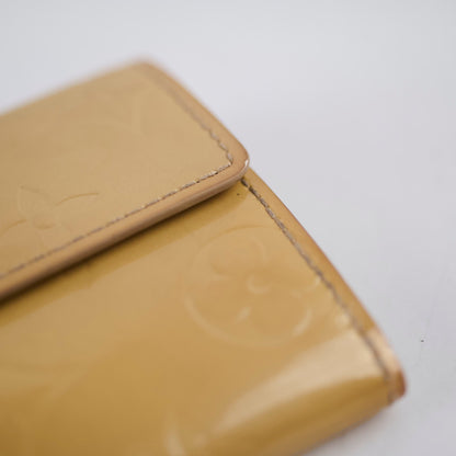 Louis Vuitton Vernis Compact Wallet Gold - photo 13