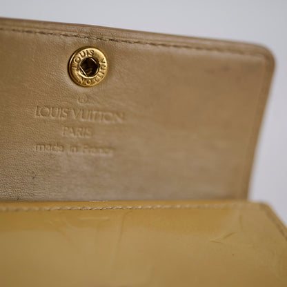 Louis Vuitton Vernis Compact Wallet Gold - photo 8