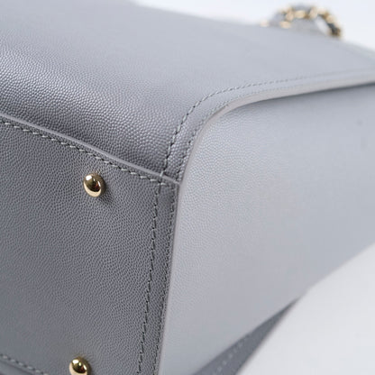 Chanel Medium Deauville Light Grey - photo 15