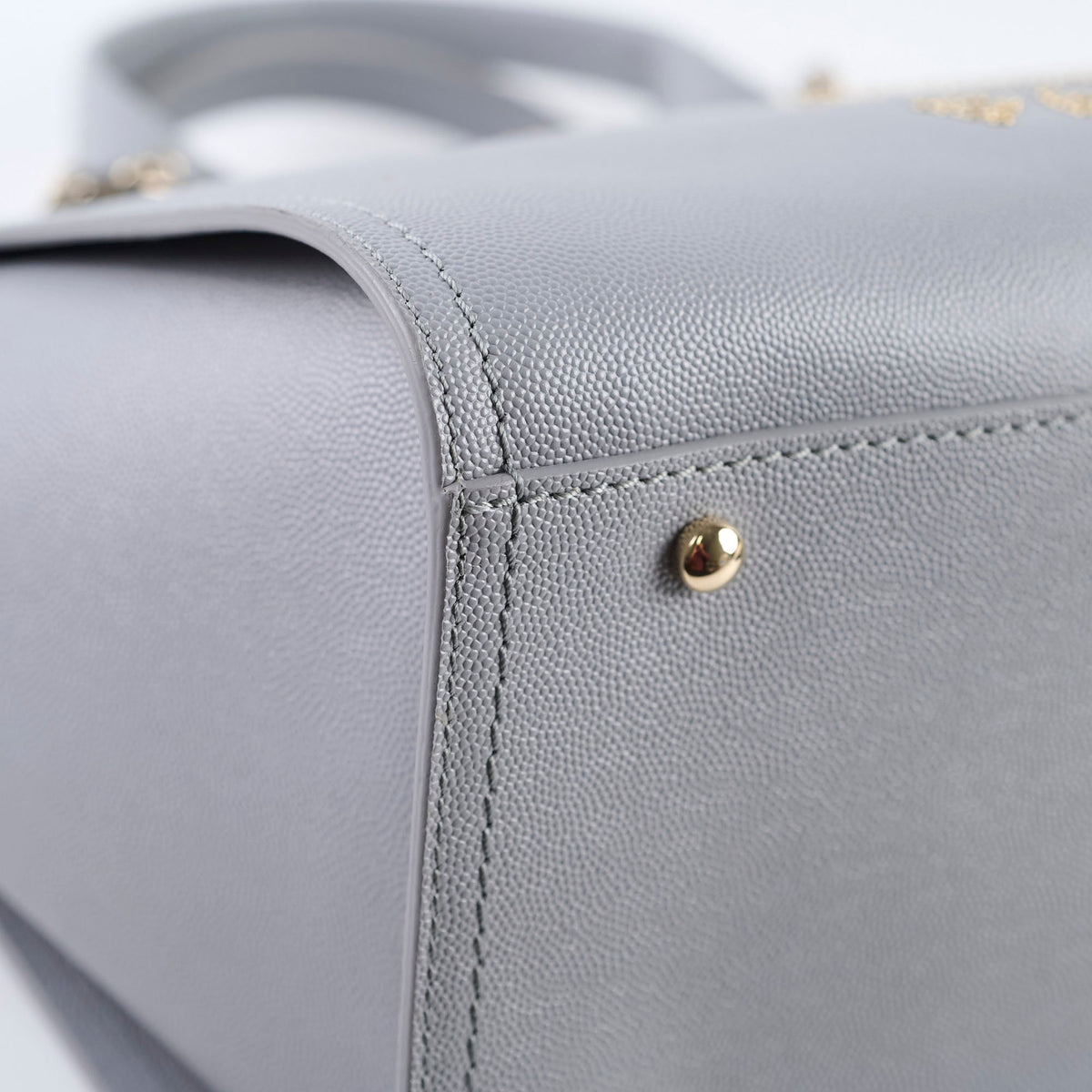 Chanel Medium Deauville Light Grey - photo 13