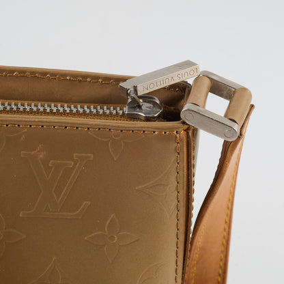Louis Vuitton Mat Fowler Shoulder Bag Gold - photo 6