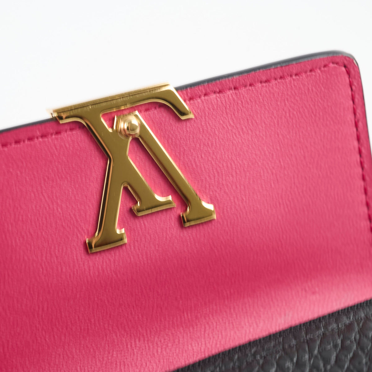 Louis Vuitton Capucines XS Wallet Black - photo 6