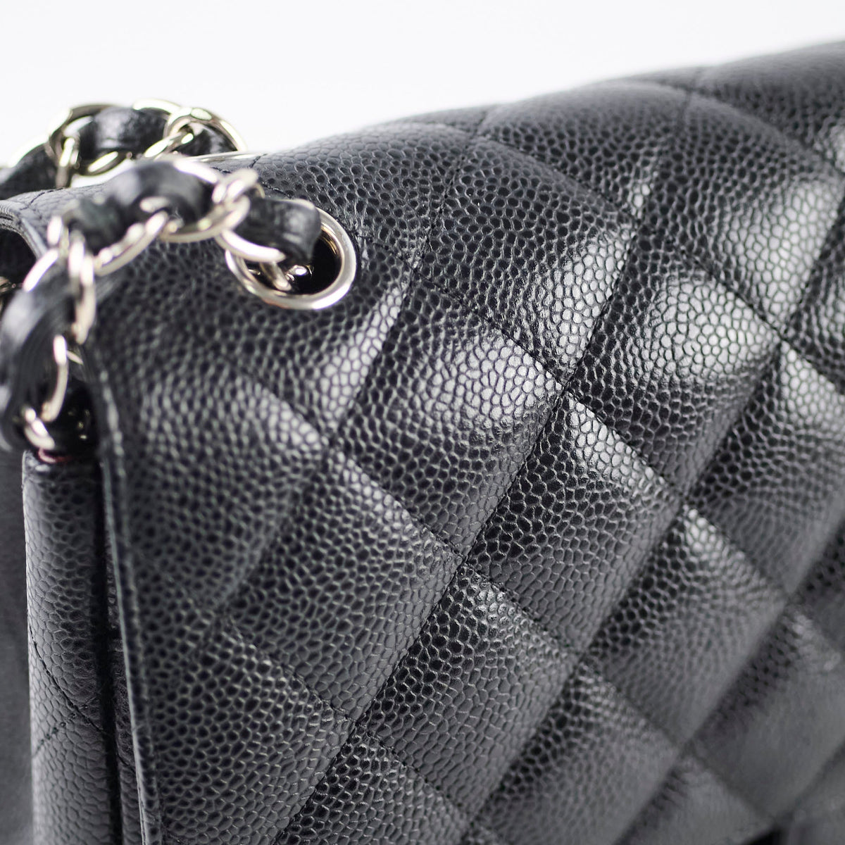 Chanel Jumbo Double Flap Caviar Black - photo 16